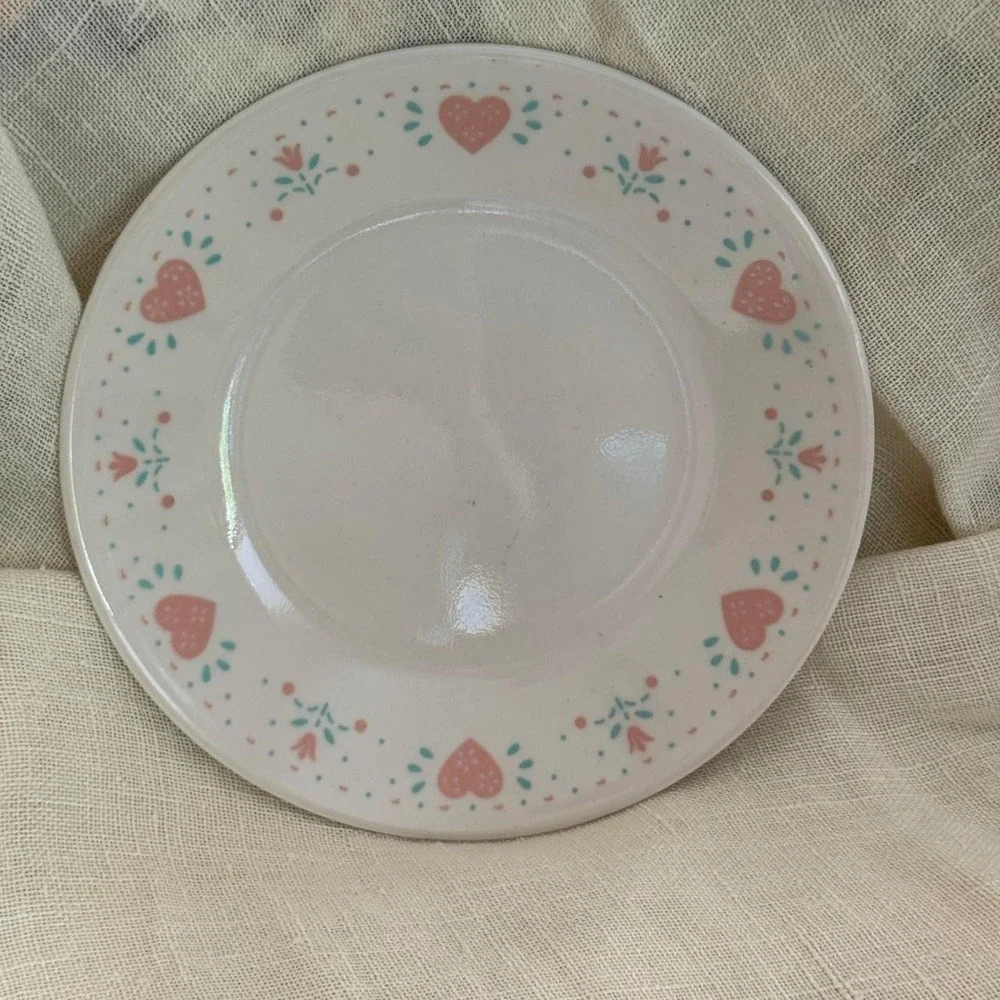 Corelle by‎ Corning Cottage Rose Heart Bread Butter Plate 6.75
